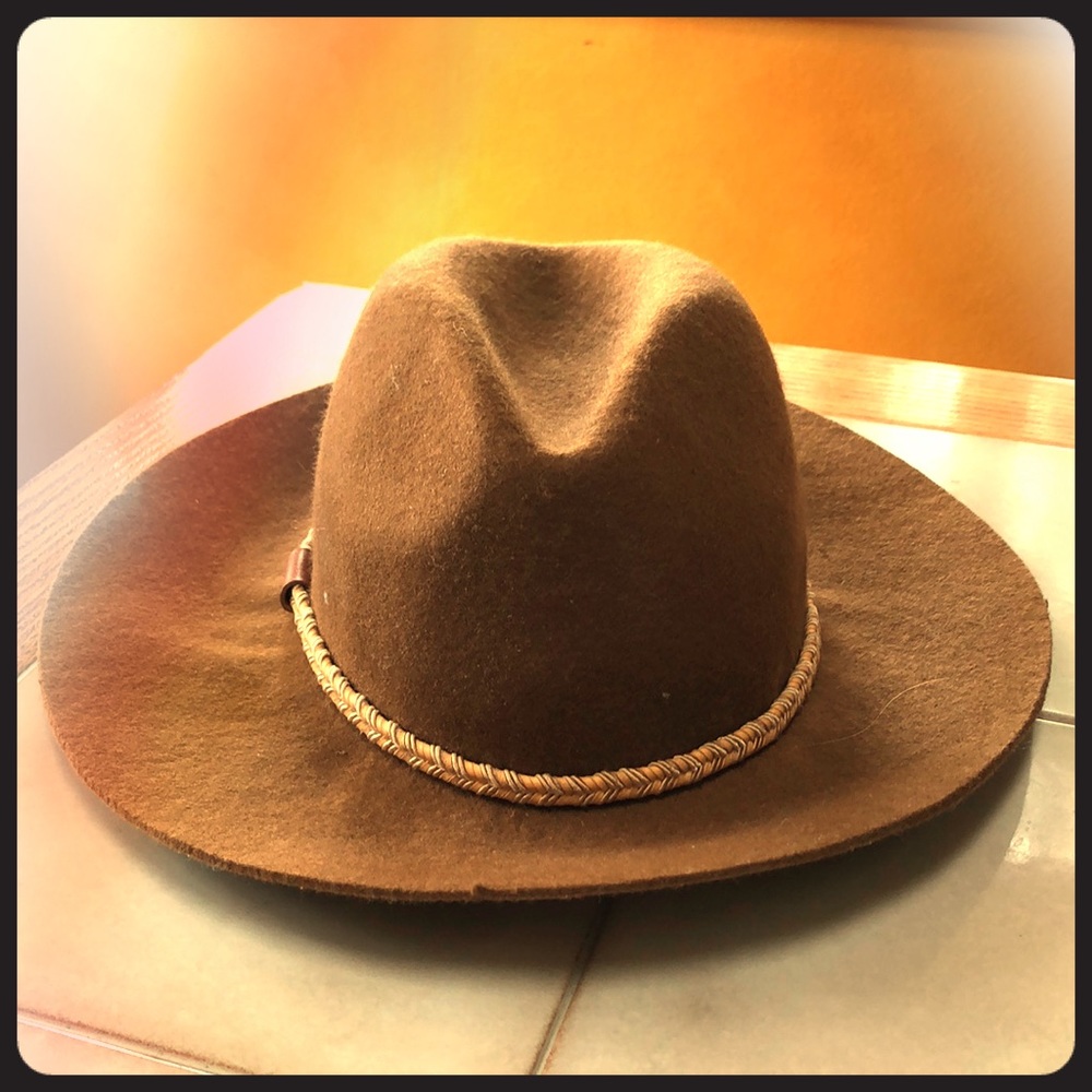 Mossimo Adventure Hat